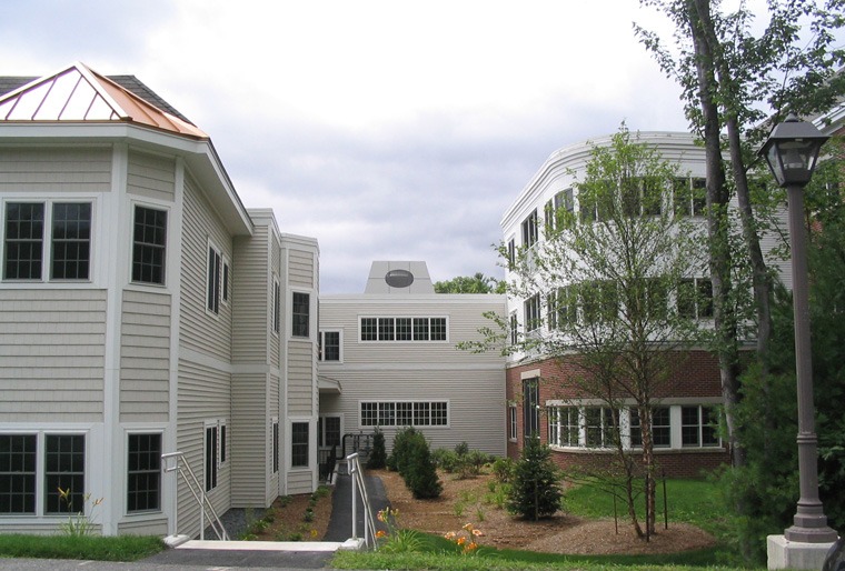 NORTH COURTYARD WITH LOUIS KHAN COOLING TOWER SCREEN ON ROOF
